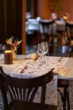 Tischläufer><noscript><img width=