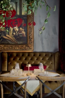 Hussen><noscript><img width=