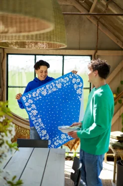 Hussen><noscript><img width=