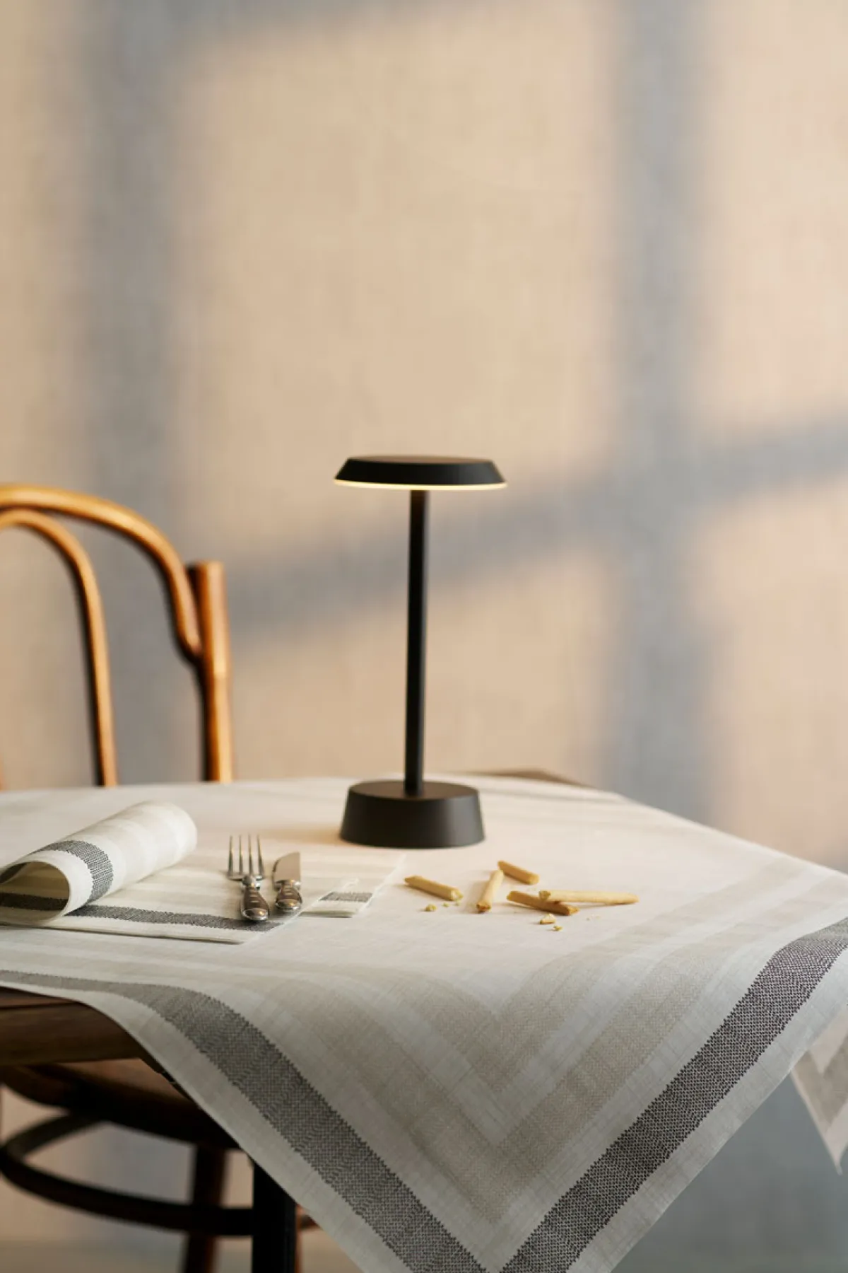 Hussen>DUNI cel®-Mitteldecke 84 x 84 cm Rigato Black