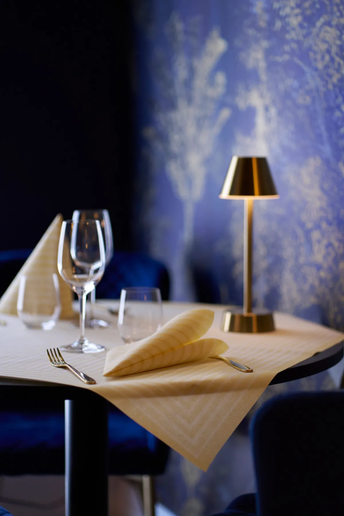 Hussen>DUNI cel®-Mitteldecke 84 x 84 cm Tessuto Cream