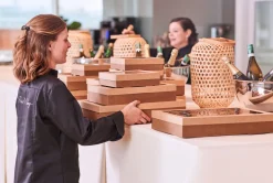 Frischetabletts>DUNI Glance Catering Lid Medium 364 x 255 x 30 mm Braun