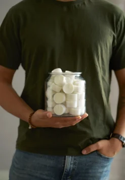 Teelichter & Nachfüllsets>DUNI Teelichte, 6 Std. Ø 39 mm 6 Std. Weiß