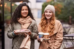 Pappbecher Und -Gläser><noscript><img width=