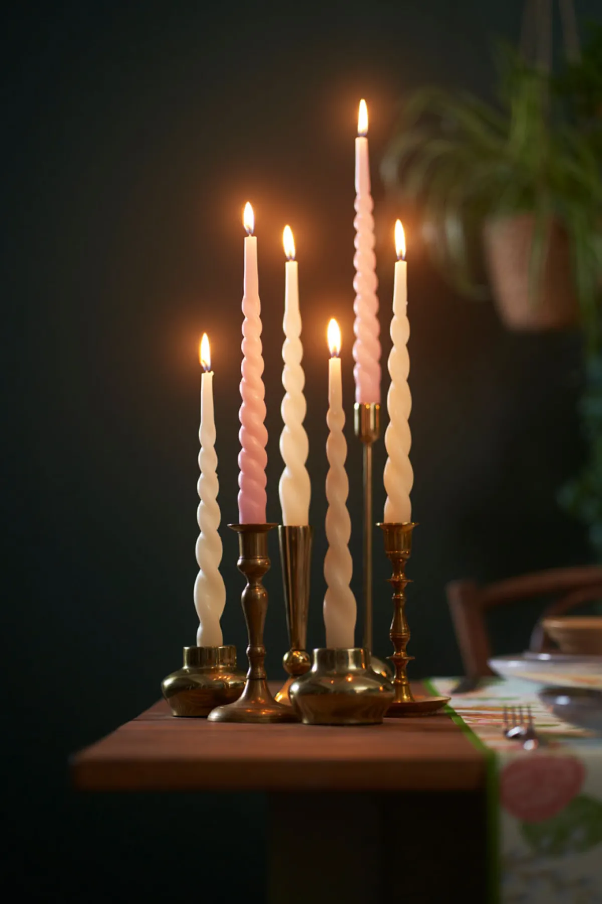 Stabkerzen>DUNI Twisted Candles 280 x Ø 22 mm 8 Std. Cream